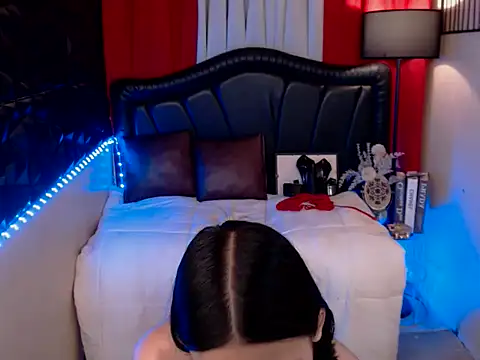 Snapshot of VerSexTs chatting on 10-28-25, 05:59 VerSexTs online show from 10-28-25, 05:59