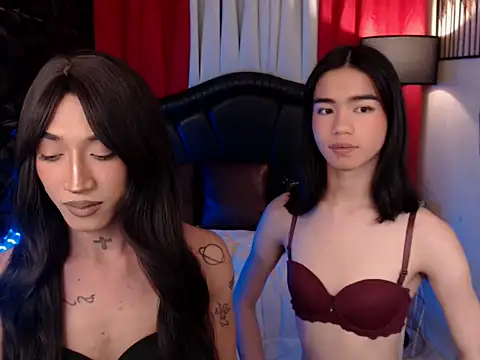 Snapshot of VerSexTs chatting on 11-15-25, 12:02 VerSexTs online show from 11-15-25, 12:02