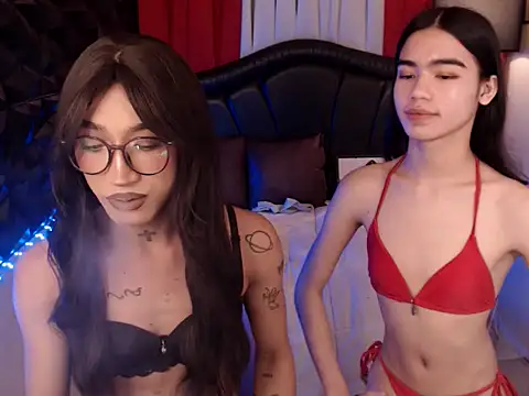 Snapshot of VerSexTs chatting on 11-19-25, 10:26 VerSexTs online show from 11-19-25, 10:26