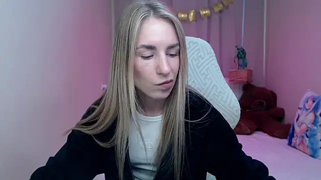 DeboraHorny online show from 04-16-26, 06:03