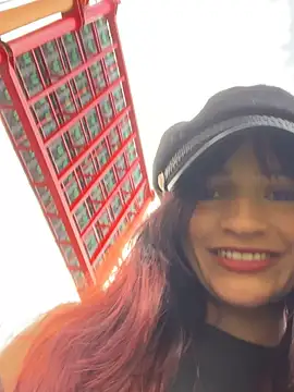 Lilith Mark online show from 10-21-25, 07:58