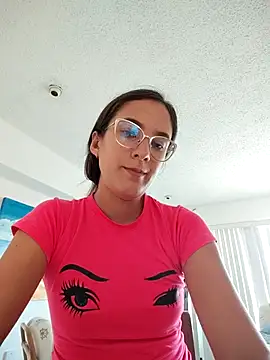 Snapshot of Theambersin chatting on 03-15-26, 07:53 Theambersin online show from 03-15-26, 07:53