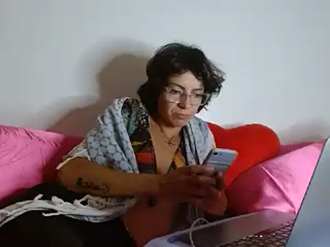 Snapshot of Labebe-rica chatting on 02-11-26, 01:32 Labebe-rica online show from 02-11-26, 01:32