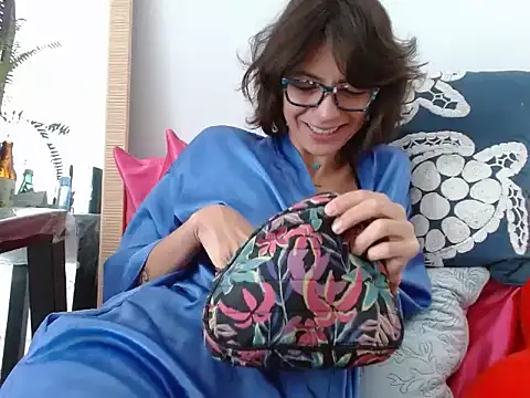 Labebe-rica online show from 06-22-26, 05:32