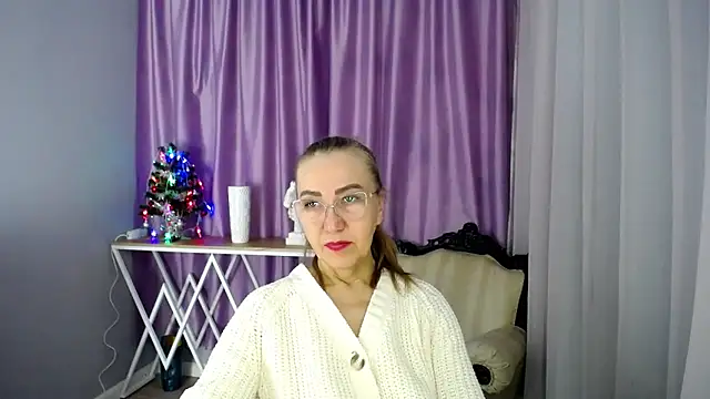 queen a n i online show from 12-05-24, 09:39
