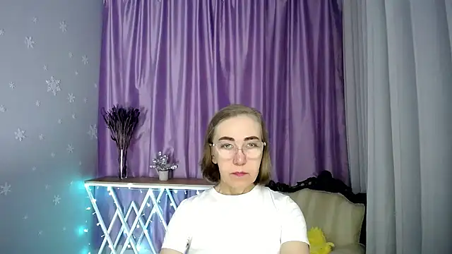 queen a n i online show from 05-03-26, 07:14