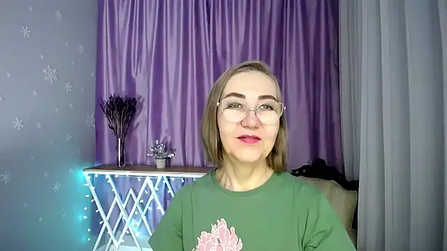 queen a n i online show from 05-04-26, 08:54