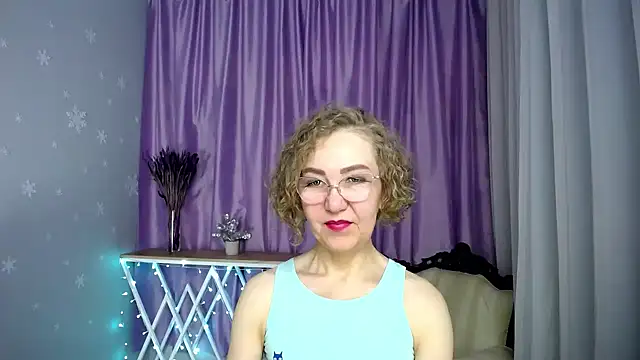 queen a n i online show from 05-10-26, 09:58