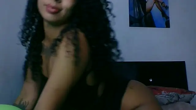 Snapshot of samay_cole chatting on 04-18-26, 12:03 samay cole online show from 04-18-26, 12:03