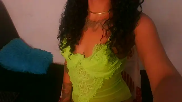 Snapshot of samay_cole chatting on 06-20-26, 05:10 samay cole online show from 06-20-26, 05:10