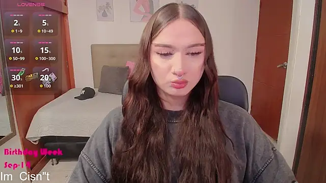 Snapshot of Miley_Baker chatting on 09-22-25, 02:19 Miley Baker online show from 09-22-25, 02:19