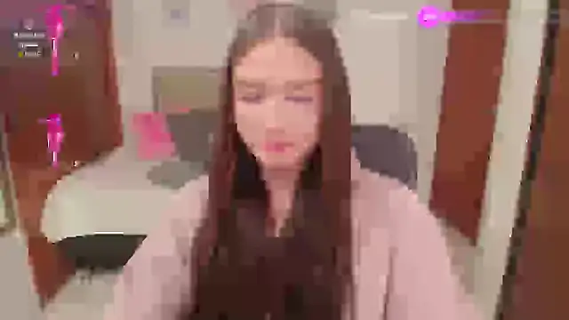 Snapshot of Miley_Baker chatting on 10-10-25, 03:22 Miley Baker online show from 10-10-25, 03:22