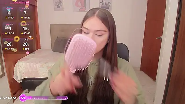 Snapshot of Miley_Baker chatting on 10-30-25, 02:18 Miley Baker online show from 10-30-25, 02:18