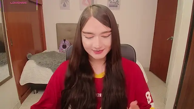 Snapshot of Miley_Baker chatting on 02-24-26, 03:10 Miley Baker online show from 02-24-26, 03:10