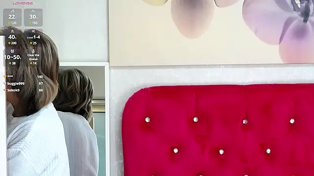 LoraDelNiro online show from 03-22-25, 07:42