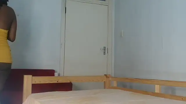 BlondQ2003 online show from 09-26-25, 09:24