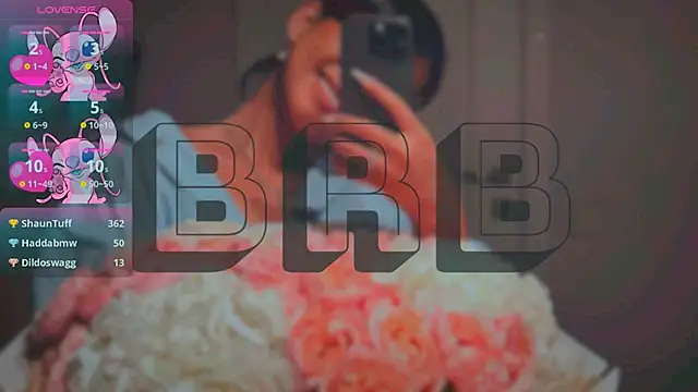 Mia Tin online show from 01-21-25, 09:03