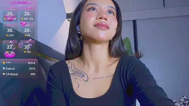 Mia Tin online show from 11-11-25, 02:39