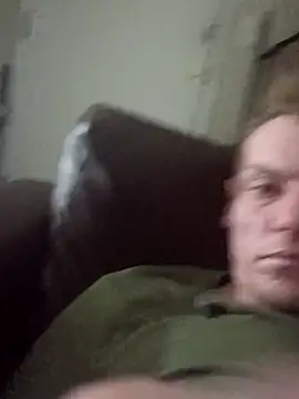 Snapshot of Xhotxdudexx chatting on 12-21-25, 09:38 Xhotxdudexx online show from 12-21-25, 09:38