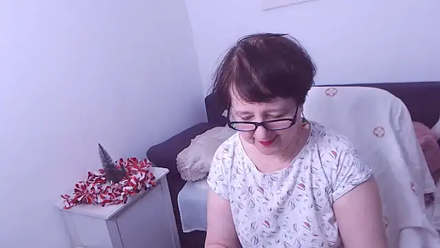 Snapshot of ChristaRose chatting on 12-22-24, 01:55 ChristaRose online show from 12-22-24, 01:55