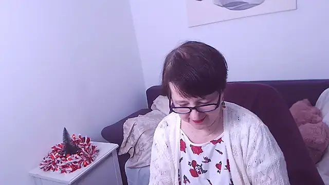 Snapshot of ChristaRose chatting on 12-27-24, 02:58 ChristaRose online show from 12-27-24, 02:58