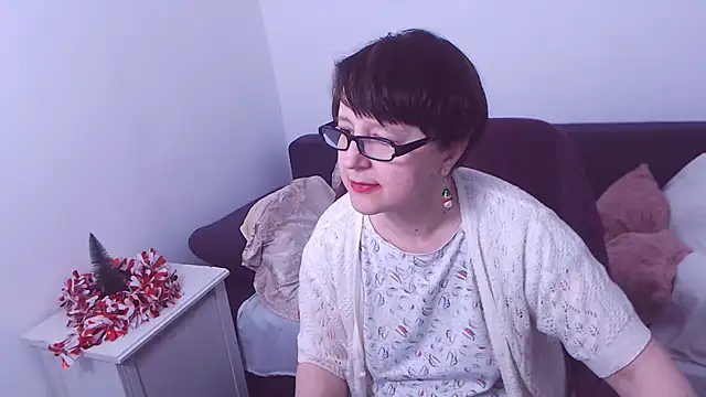 Snapshot of ChristaRose chatting on 12-28-24, 03:37 ChristaRose online show from 12-28-24, 03:37