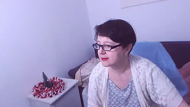 Snapshot of ChristaRose chatting on 01-05-25, 12:42 ChristaRose online show from 01-05-25, 12:42