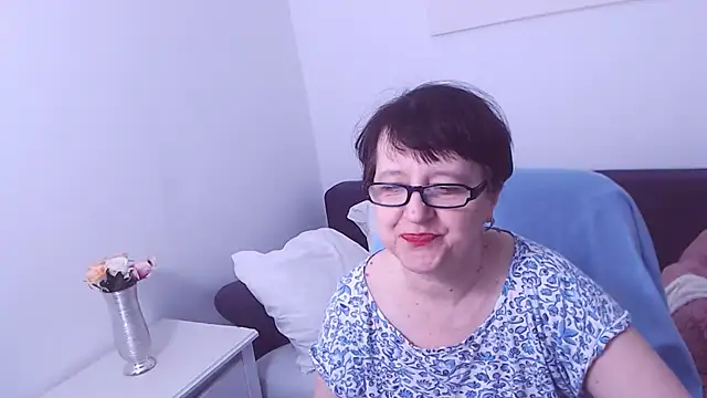 Snapshot of ChristaRose chatting on 01-10-25, 01:21 ChristaRose online show from 01-10-25, 01:21