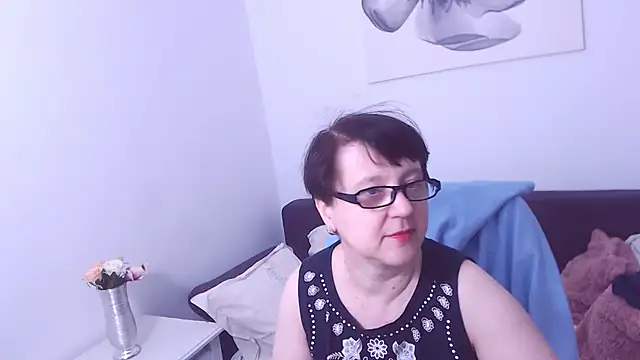 Snapshot of ChristaRose chatting on 01-10-25, 06:49 ChristaRose online show from 01-10-25, 06:49