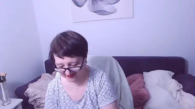 ChristaRose online show from 05-01-26, 11:09