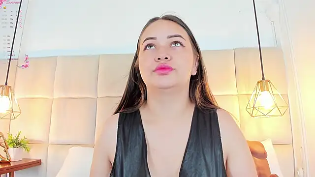 AnaisClark online show from 12-18-24, 11:24