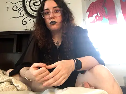 Snapshot of poppergirl69 chatting on 09-08-25, 09:36 poppergirl69 online show from 09-08-25, 09:36