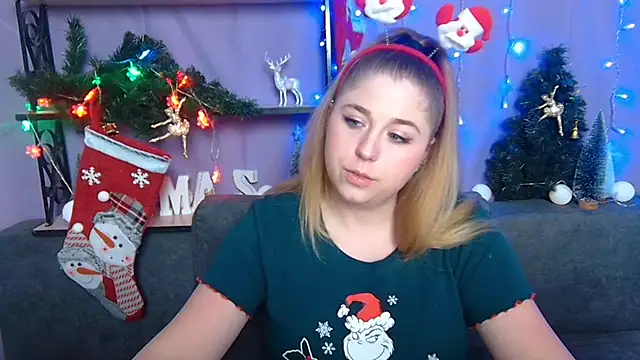 Snapshot of JessikaDaniel chatting on 12-18-24, 10:19 JessikaDaniel online show from 12-18-24, 10:19