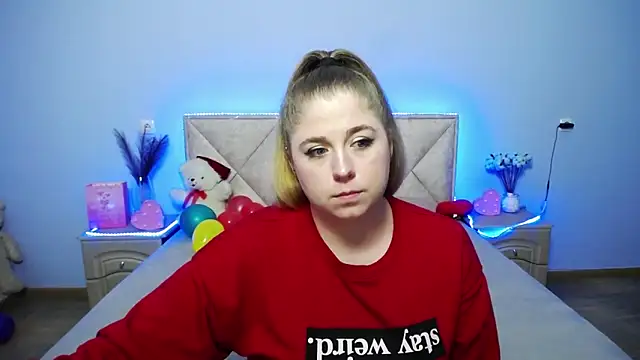 Snapshot of JessikaDaniel chatting on 01-14-25, 10:59 JessikaDaniel online show from 01-14-25, 10:59