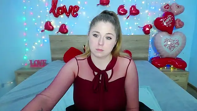 Snapshot of JessikaDaniel chatting on 02-13-25, 10:34 JessikaDaniel online show from 02-13-25, 10:34