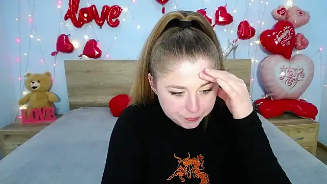 Snapshot of JessikaDaniel chatting on 02-27-25, 10:15 JessikaDaniel online show from 02-27-25, 10:15