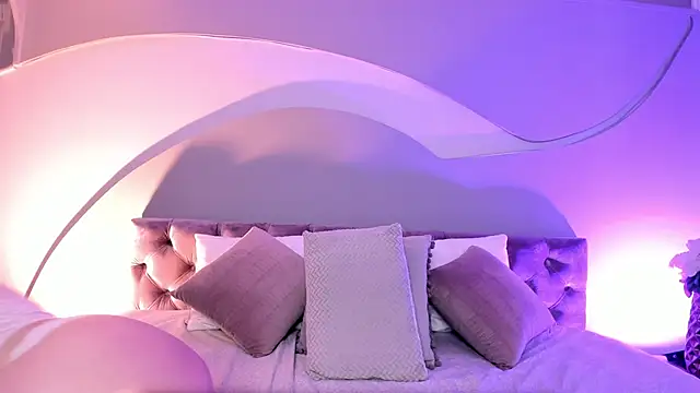 Nicolle W online show from 02-01-25, 11:43