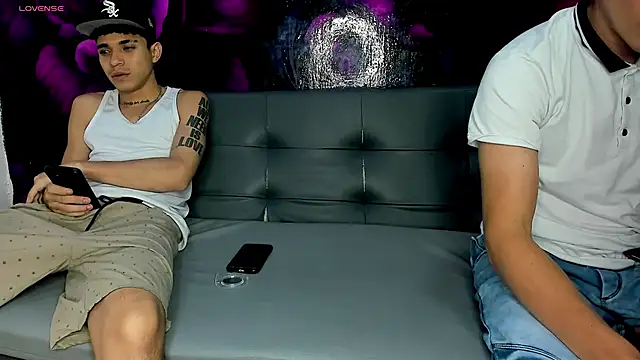 Snapshot of SecretsParty chatting on 10-10-25, 03:49 SecretsParty online show from 10-10-25, 03:49