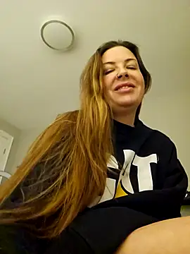 RebeccaXO  online show from 02-14-25, 03:11