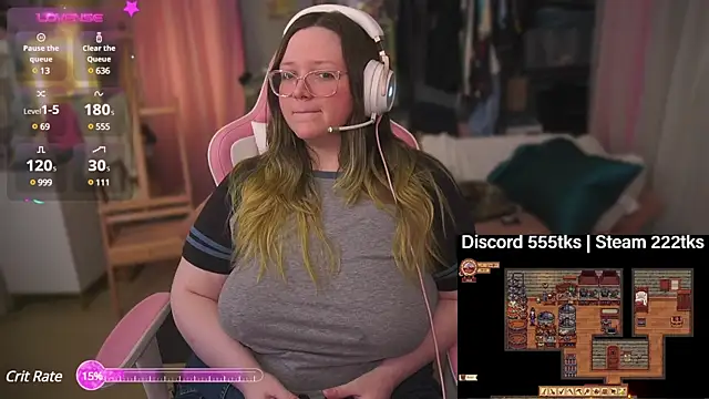 Geeky Kitten online show from 01-14-25, 04:04