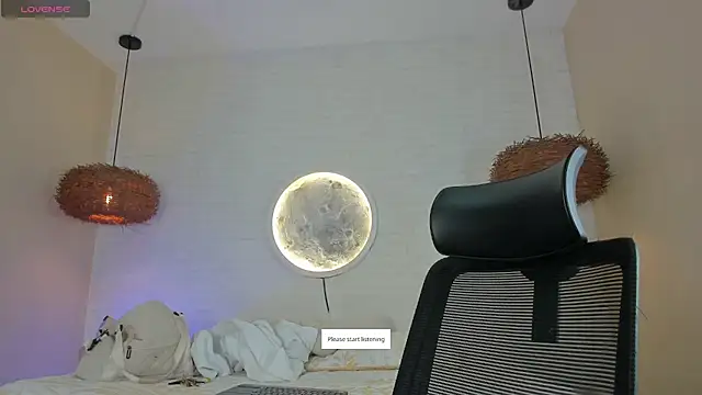 sophi cooper29 online show from 03-11-26, 08:48