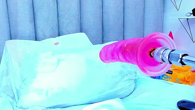 keyllaa  online show from 02-27-25, 11:48