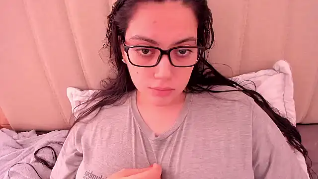 roniewester online show from 06-20-26, 04:21