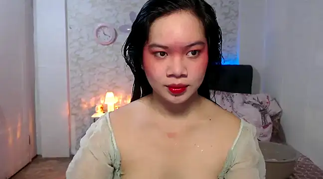 Hebefemme online show from 12-19-24, 03:19