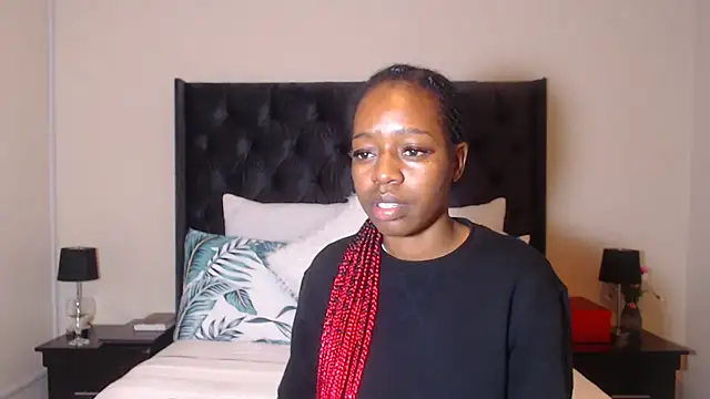 Sexynaughty Gal online show from 12-22-24, 07:10