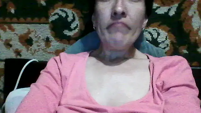 SunnyAmorre online show from 05-06-26, 07:52