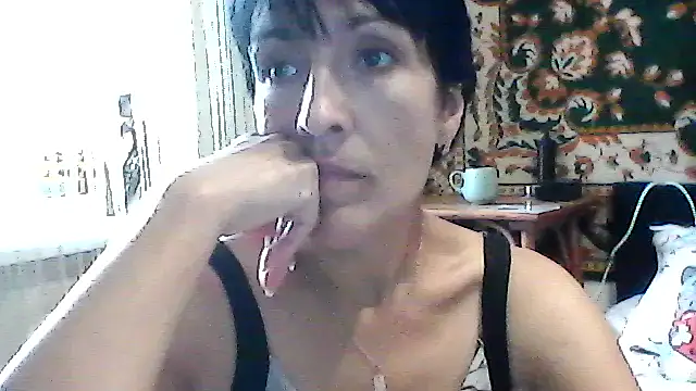 SunnyAmorre online show from 06-21-26, 11:24