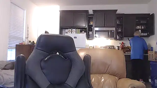 Snapshot of rockpoint69 chatting on 02-02-25, 01:41 rockpoint69 online show from 02-02-25, 01:41