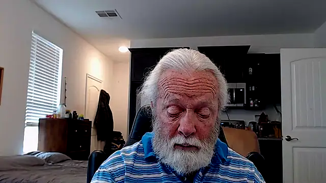 Snapshot of rockpoint69 chatting on 02-12-25, 09:54 rockpoint69 online show from 02-12-25, 09:54