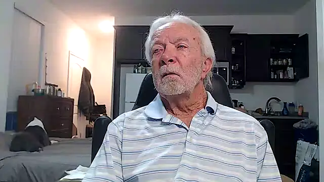 rockpoint69 online show from 12-05-25, 01:09